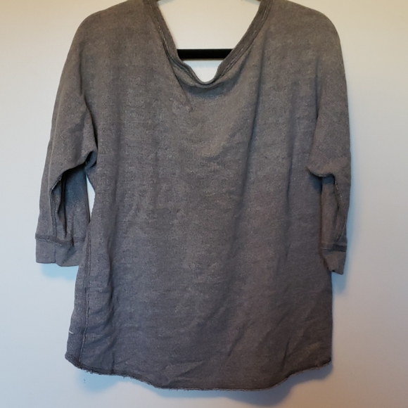 Hollister Oversized 3/4 Sleeve Sweatshirt - Picture 4 of 4